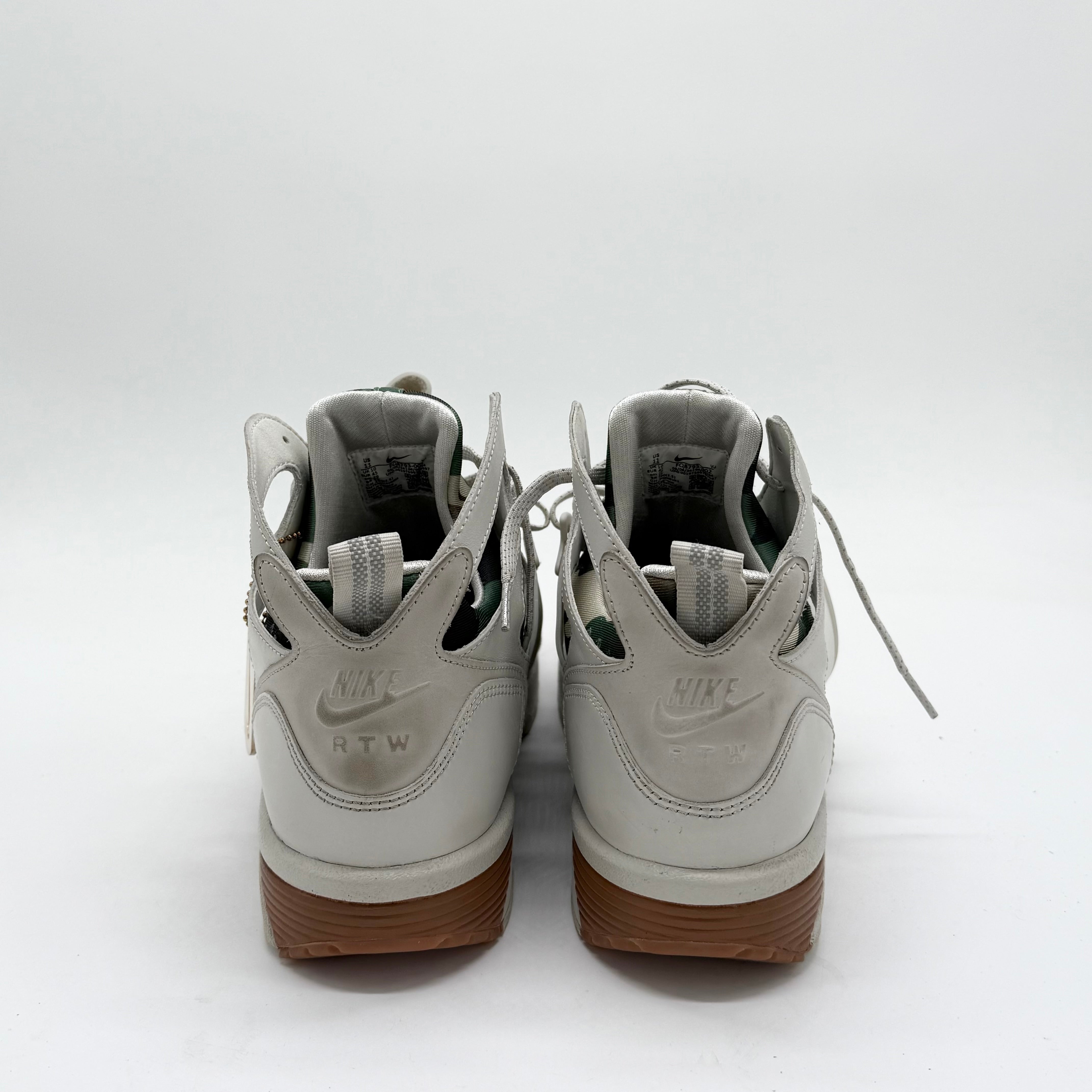 Nike Air Trainers Huarache Corteiz Light Bone EU 45