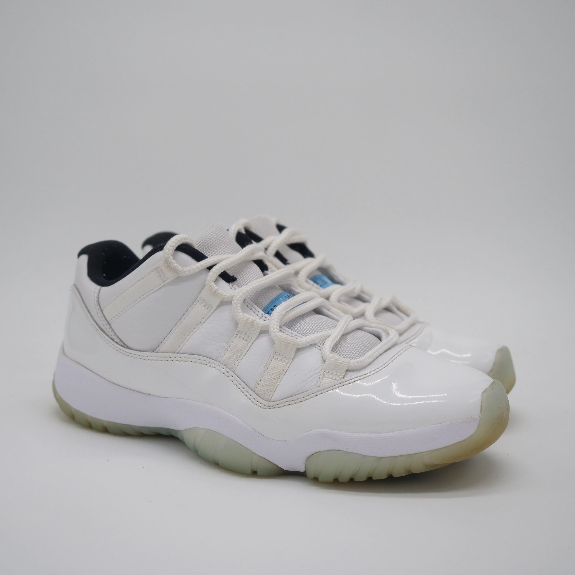Air Jordan 11 Low Legend Blue - EU 42