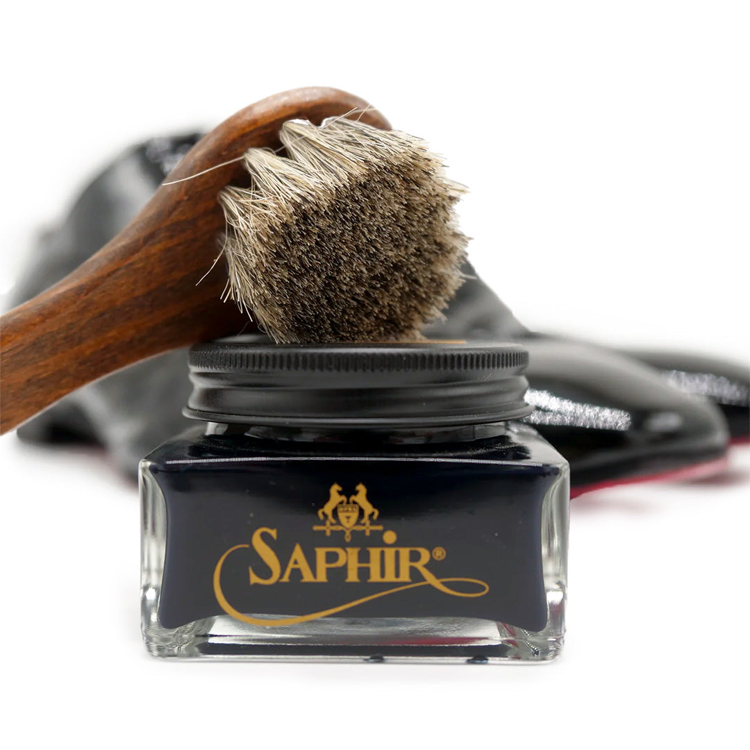Horsehair application brush