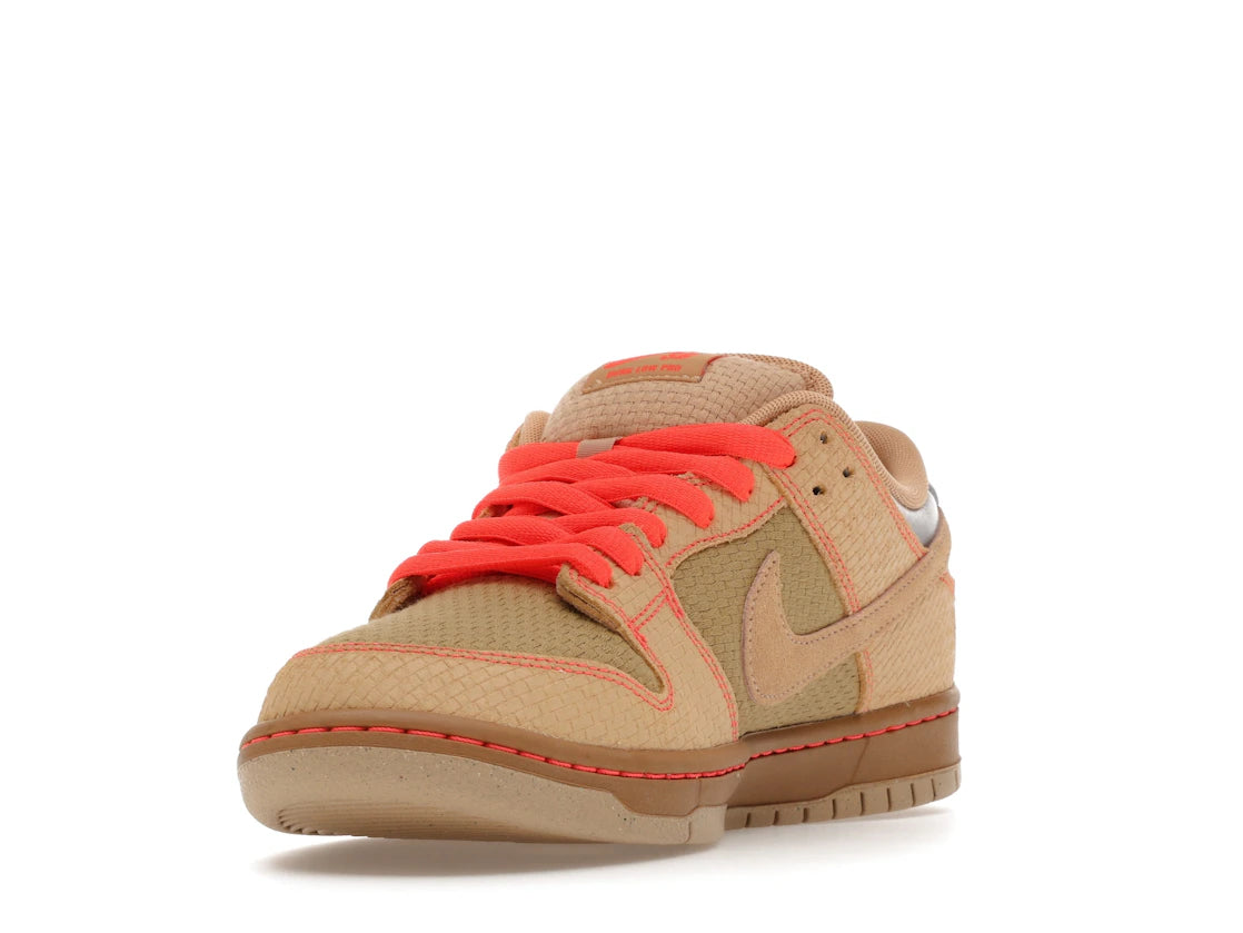 Nike SB Dunk Low Pro Som Tum - IB6206-701