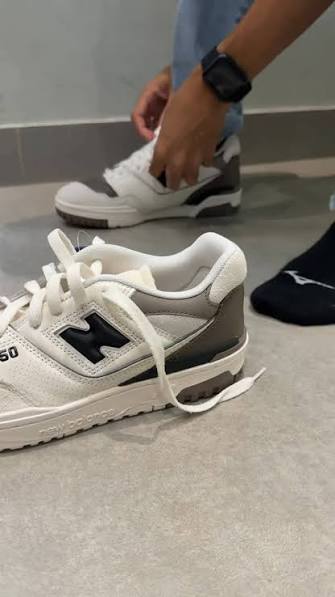New Balance 550