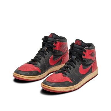 Pre-owned Grails