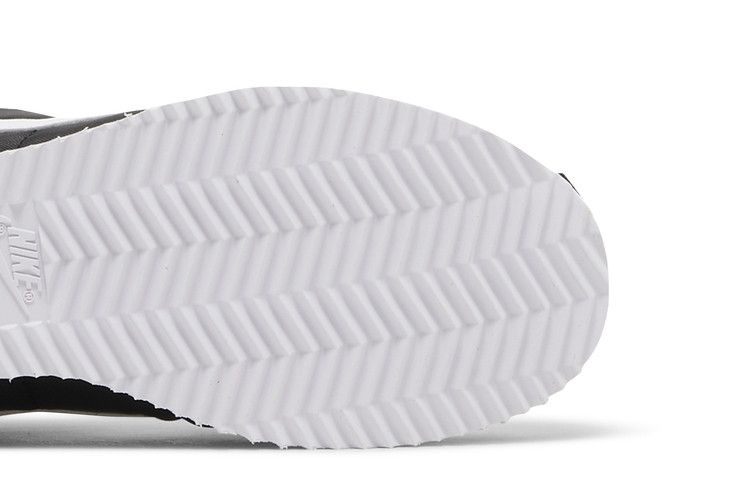 Nike Cortez Nylon Black White - DZ2795-001