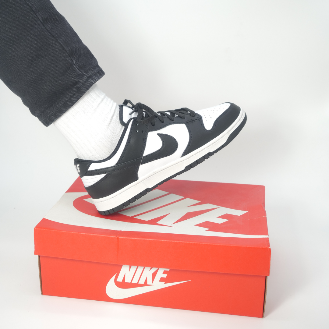 Nike Dunk Low Panda