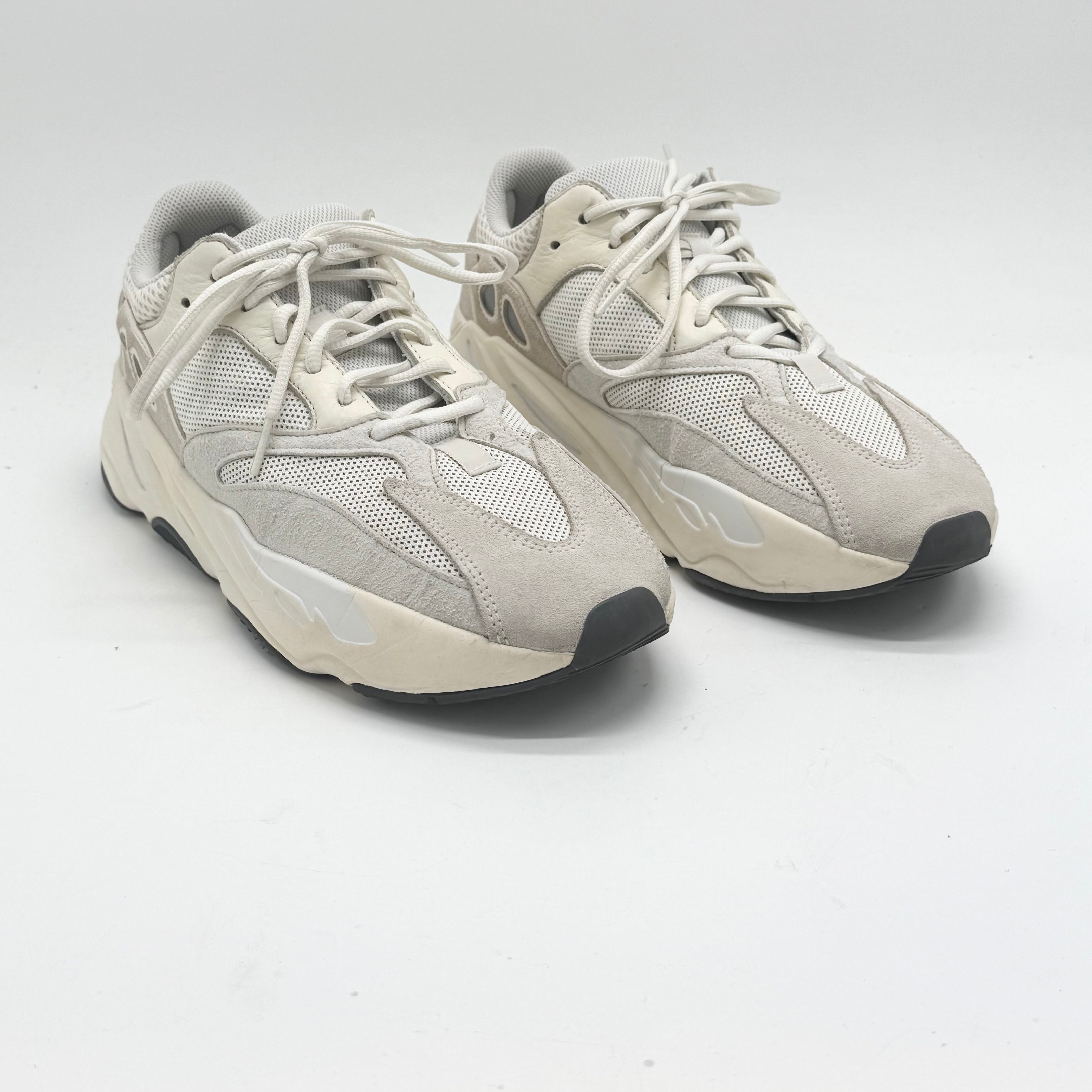 Adidas Yeezy 700 Analog EU 45 1/3