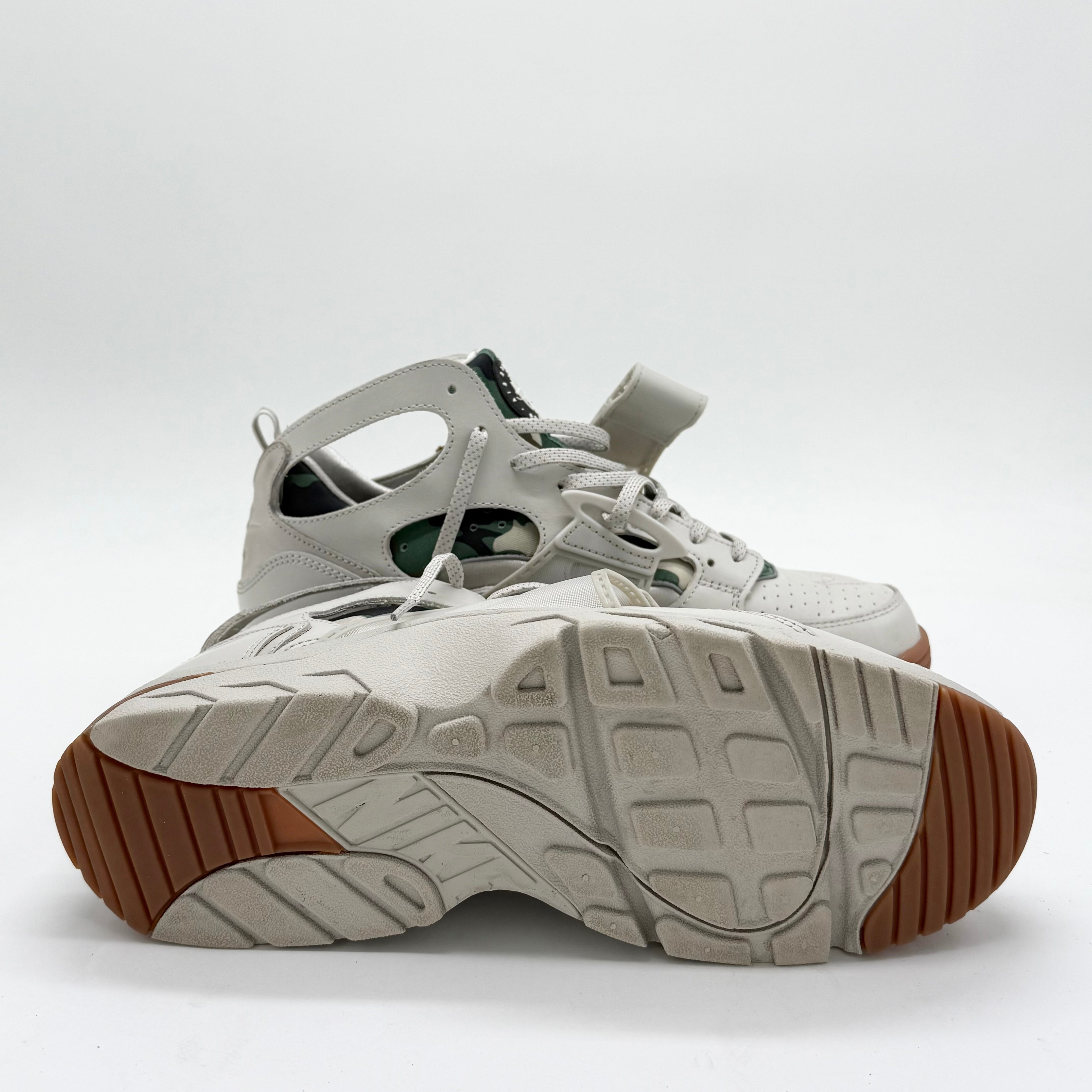 Nike Air Trainers Huarache Corteiz Light Bone EU 45