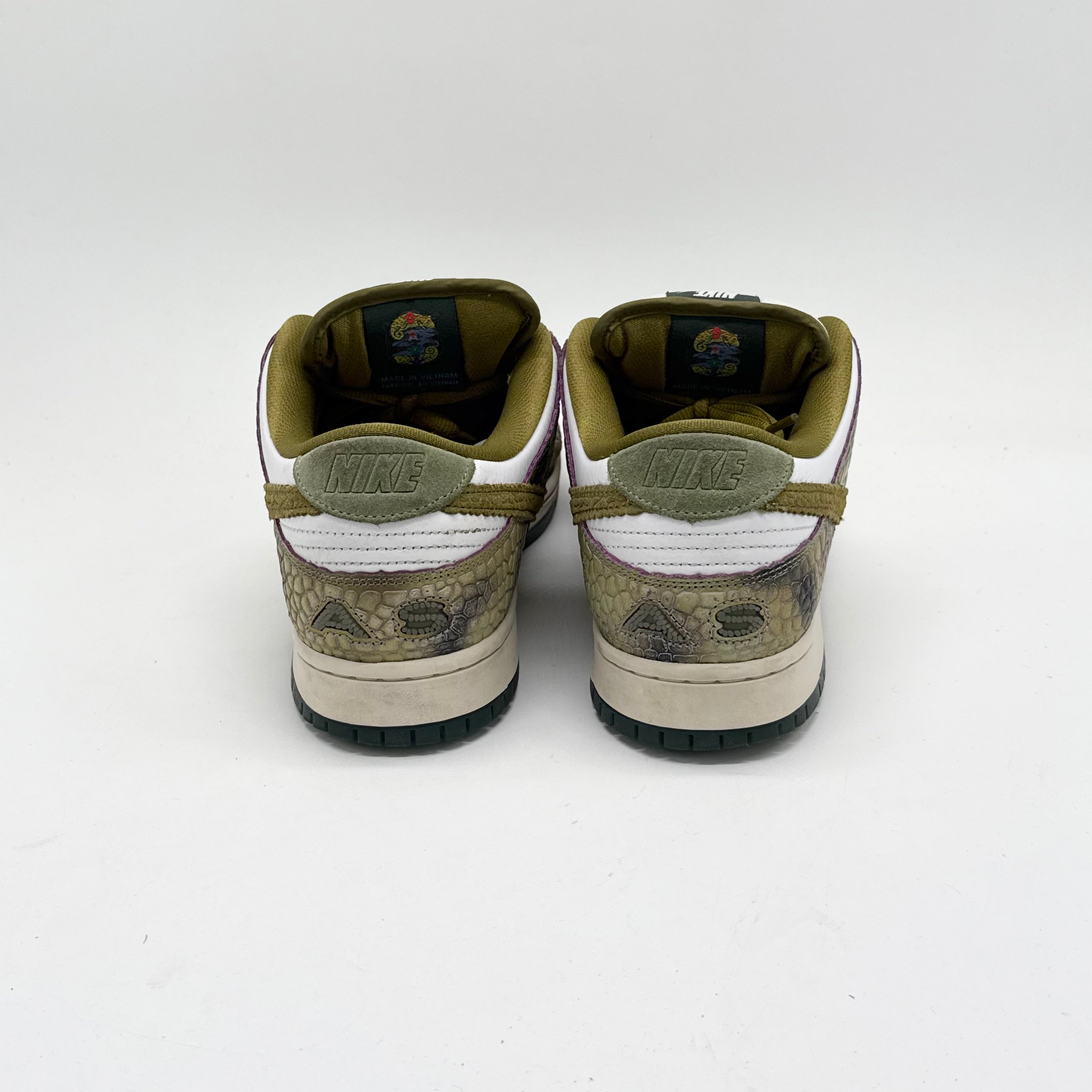 Nike SB Dunk Low Alexis Sablone Chameleon EU 46