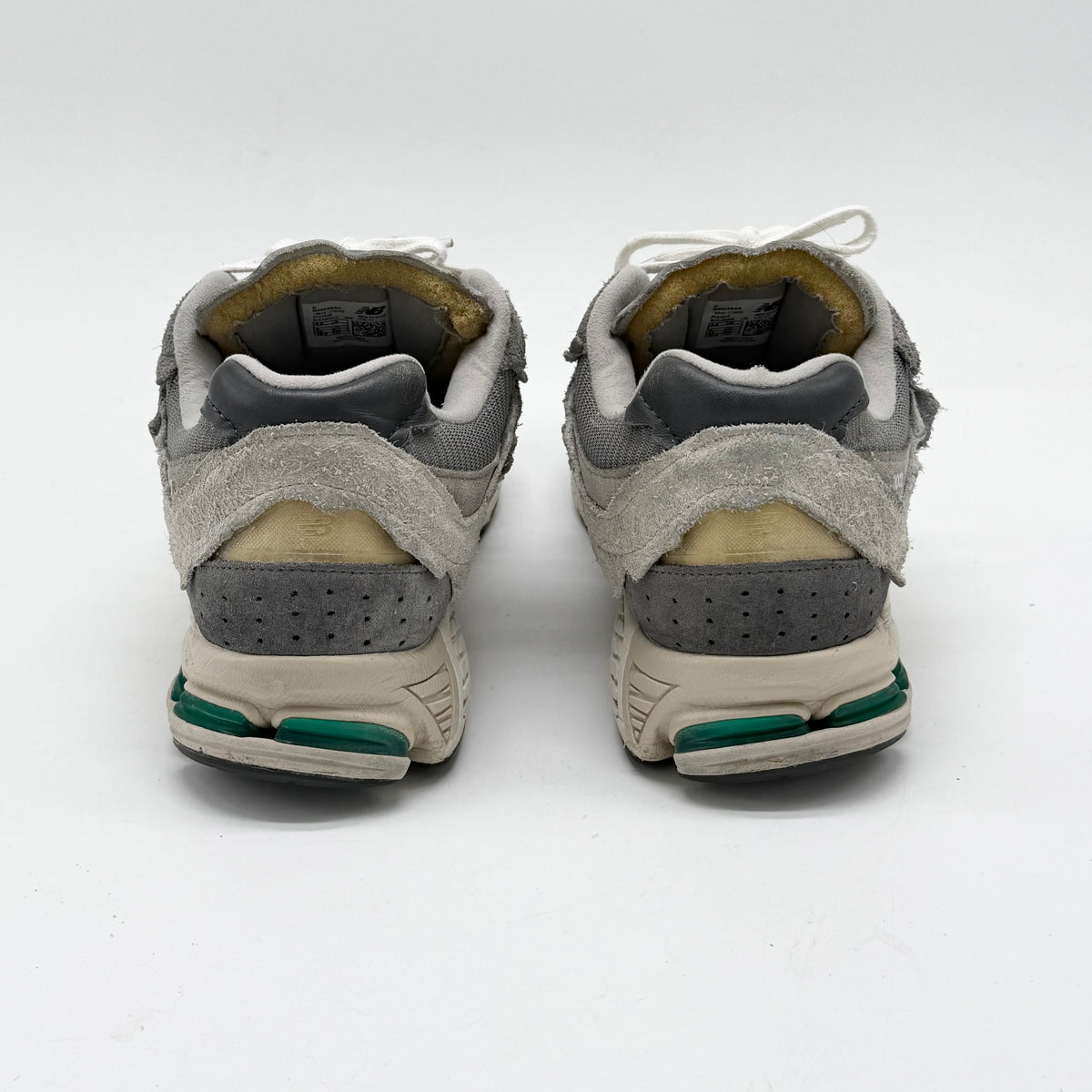 New Balance 2002r Protection Pack Rain Cloud EU 43
