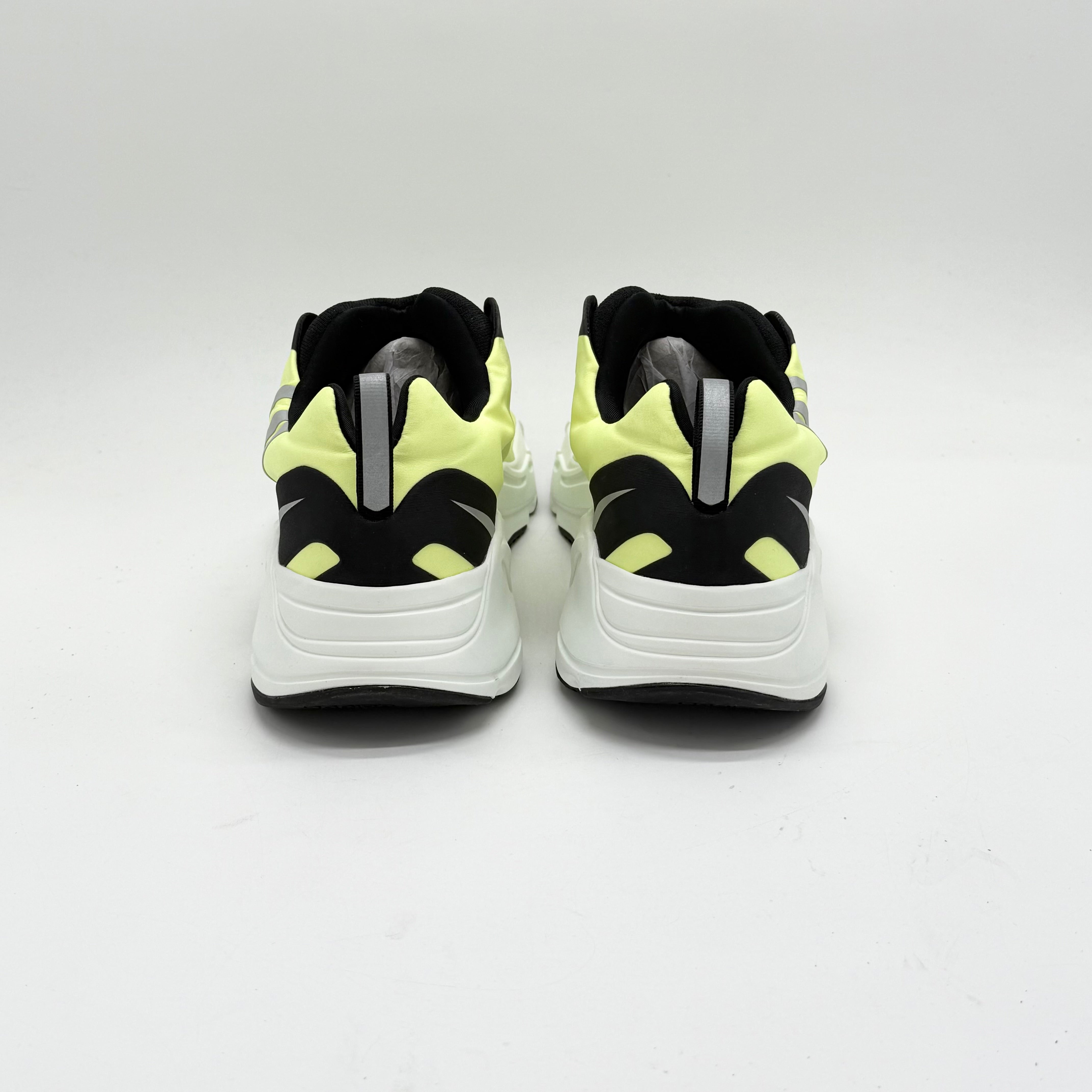 Adidas Yeezy Boost 700 MNVN Laceless Phosphor EU 50