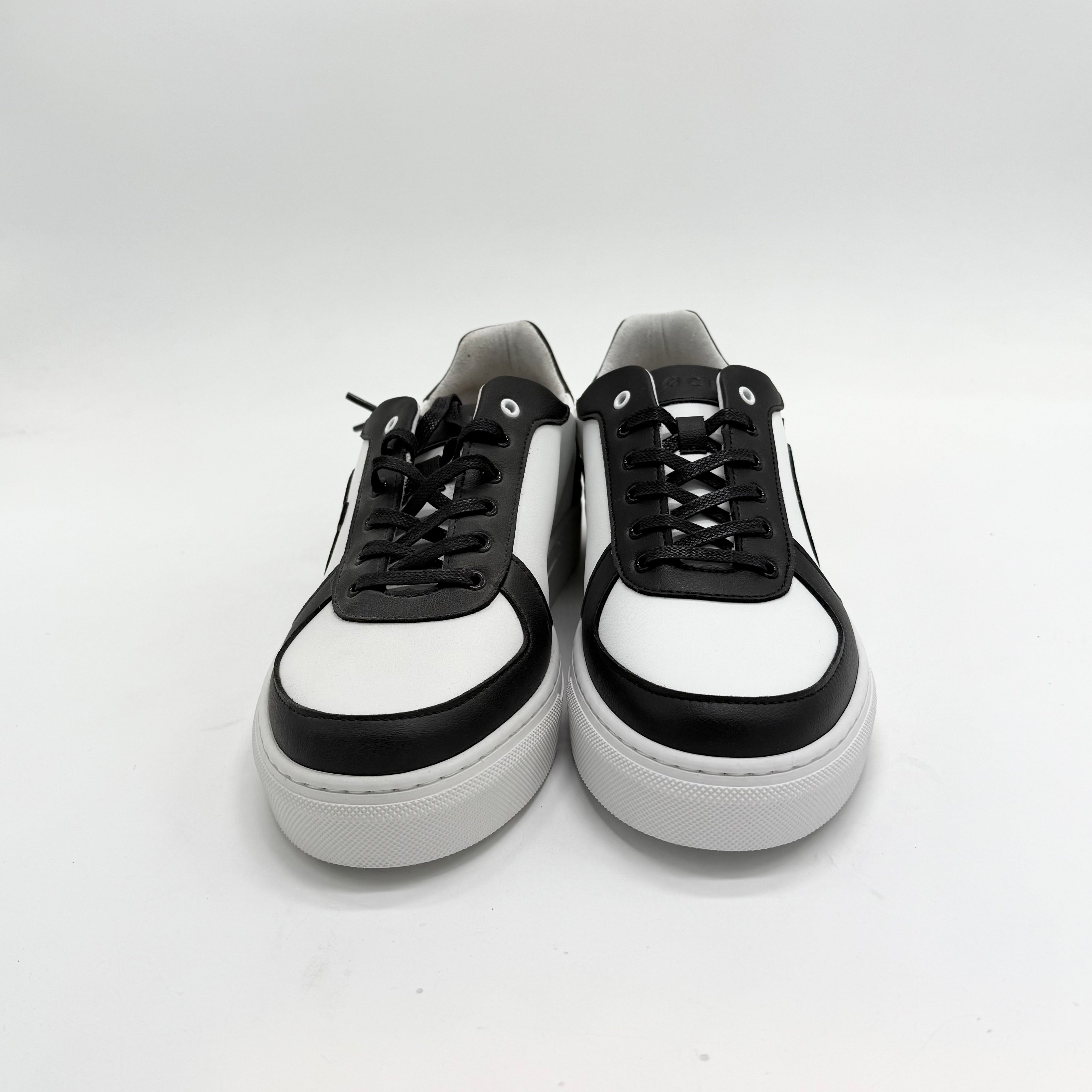 LØCI Seven White Black EU 41