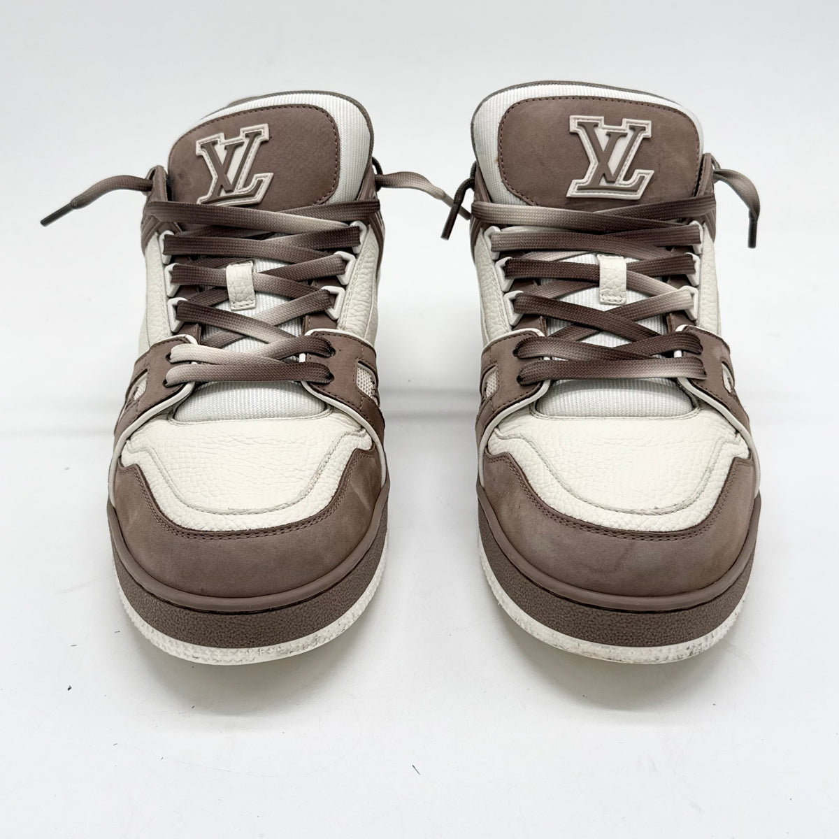 LV Trainer Sneaker Taupe EU 43