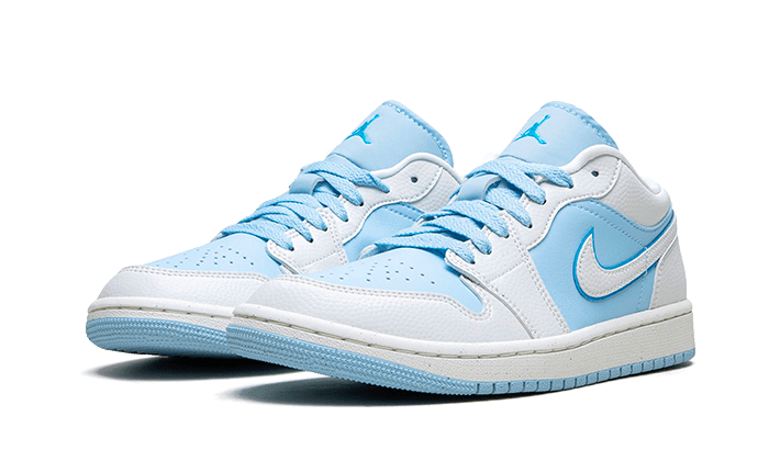 Air Jordan 1 Low LOOK Reverse Ice Blue