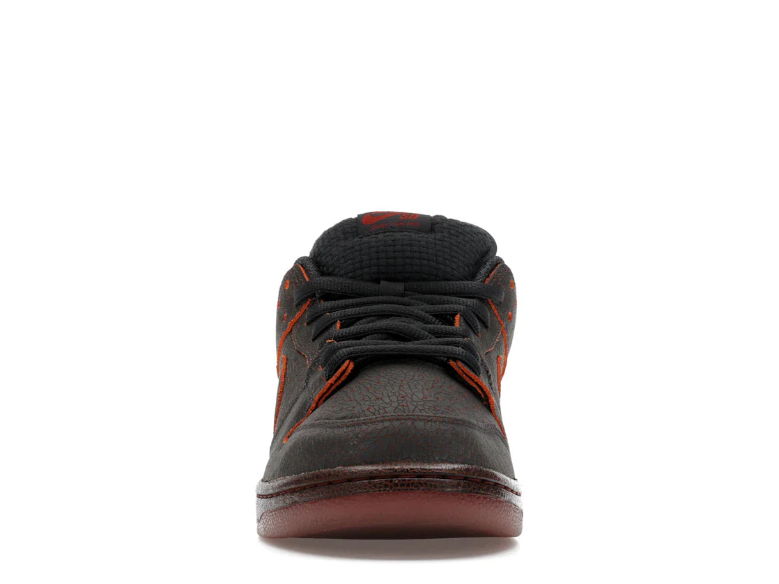 Nike Dunk SB Low Krampus - HV1668-001