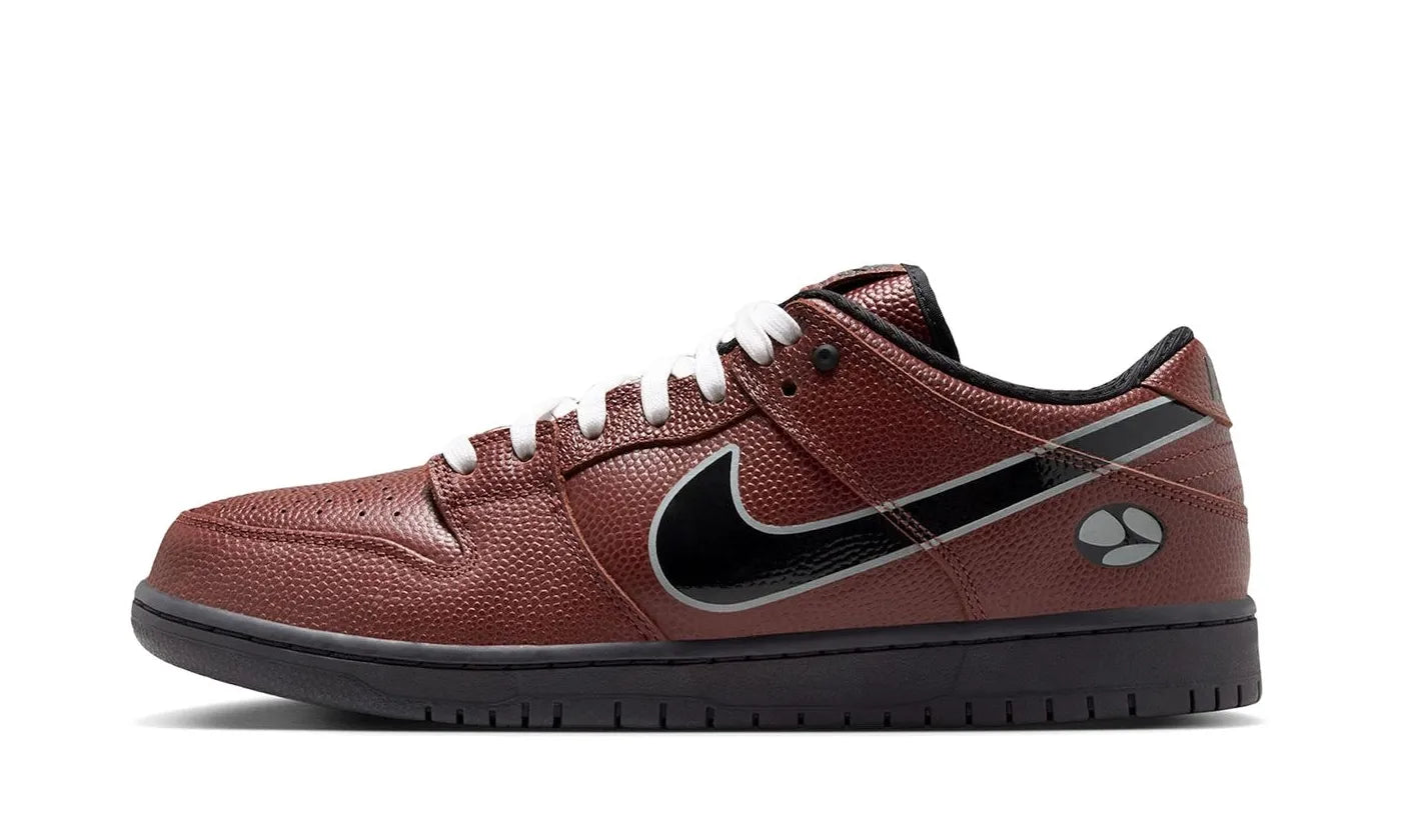Nike SB Dunk Low Limousine Skateboards - HJ4131-200